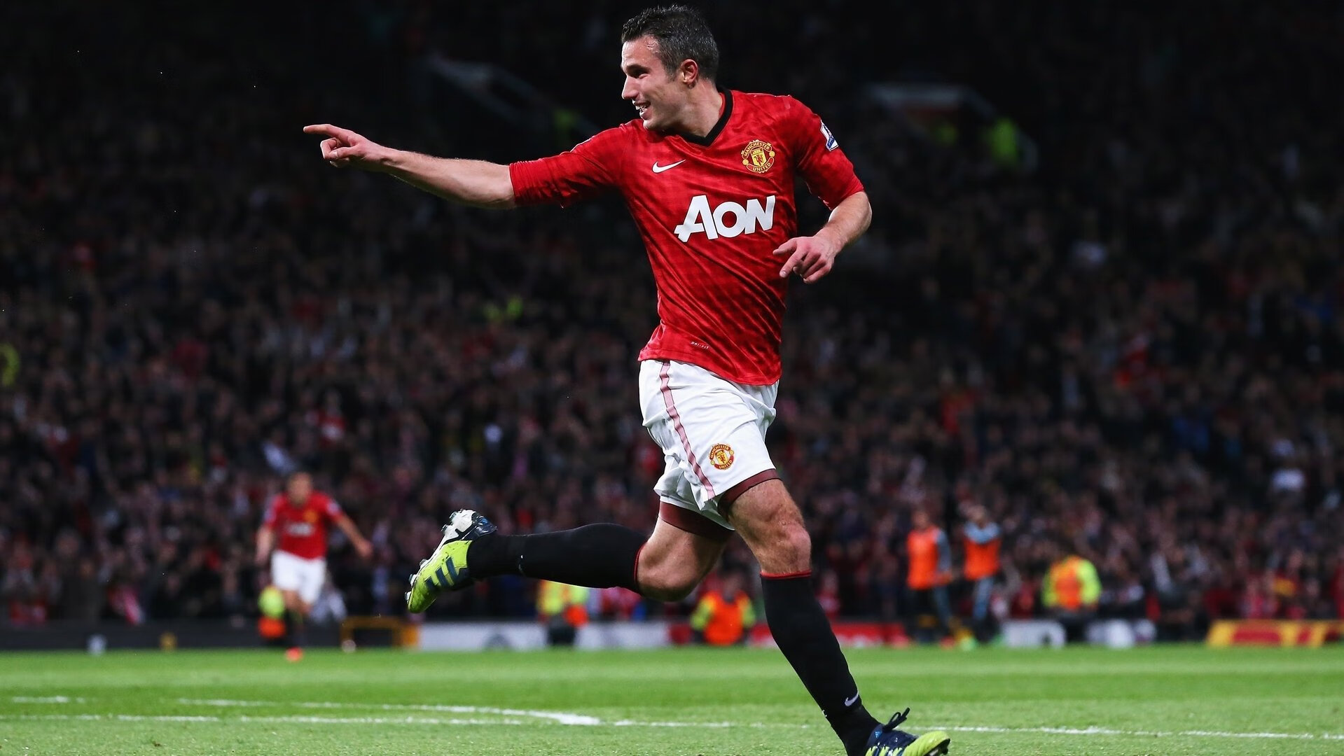 埃弗顿球员手球未被判点球，桑德兰球迷愤怒，埃弗顿著名球员